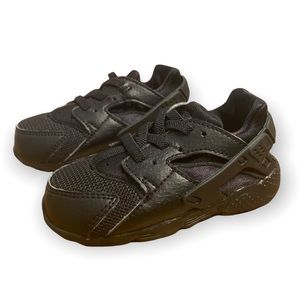 NIKE Huarache Shoes